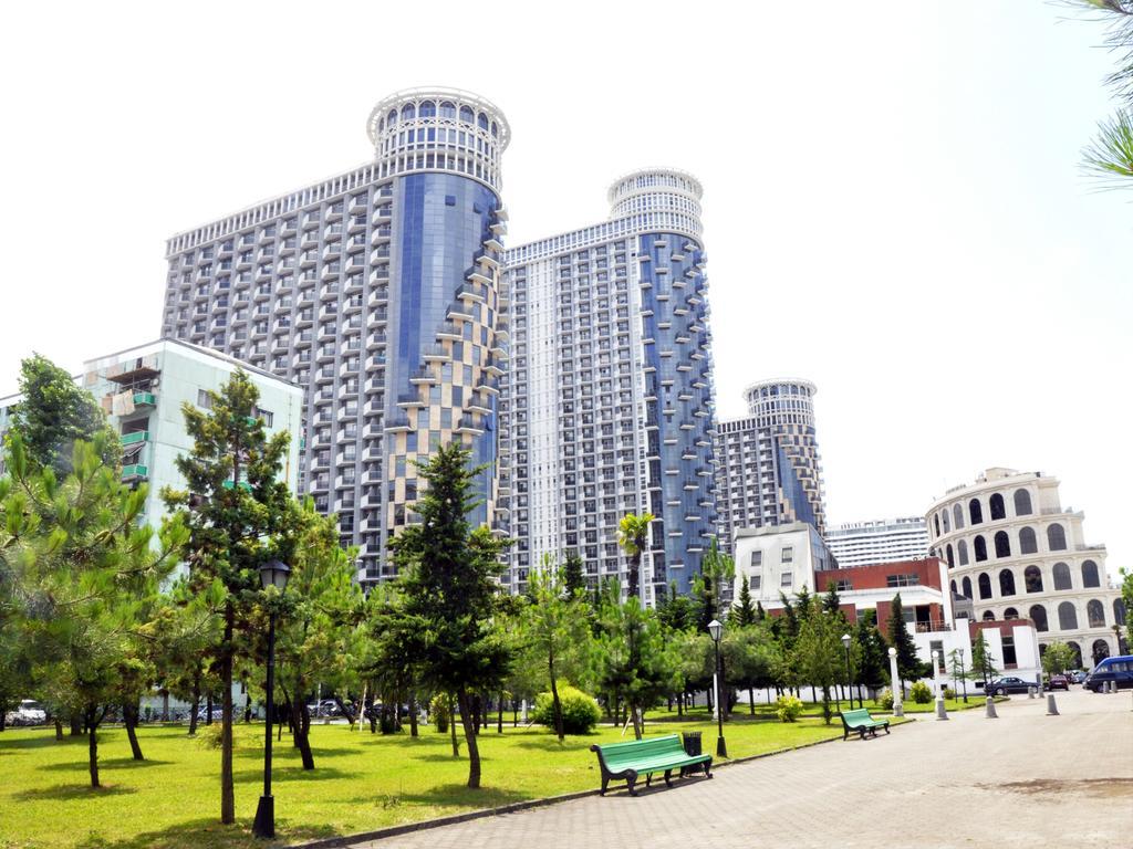 Orbi Sea Towers Batumi On Khimshiashvili 15 Kültér fotó